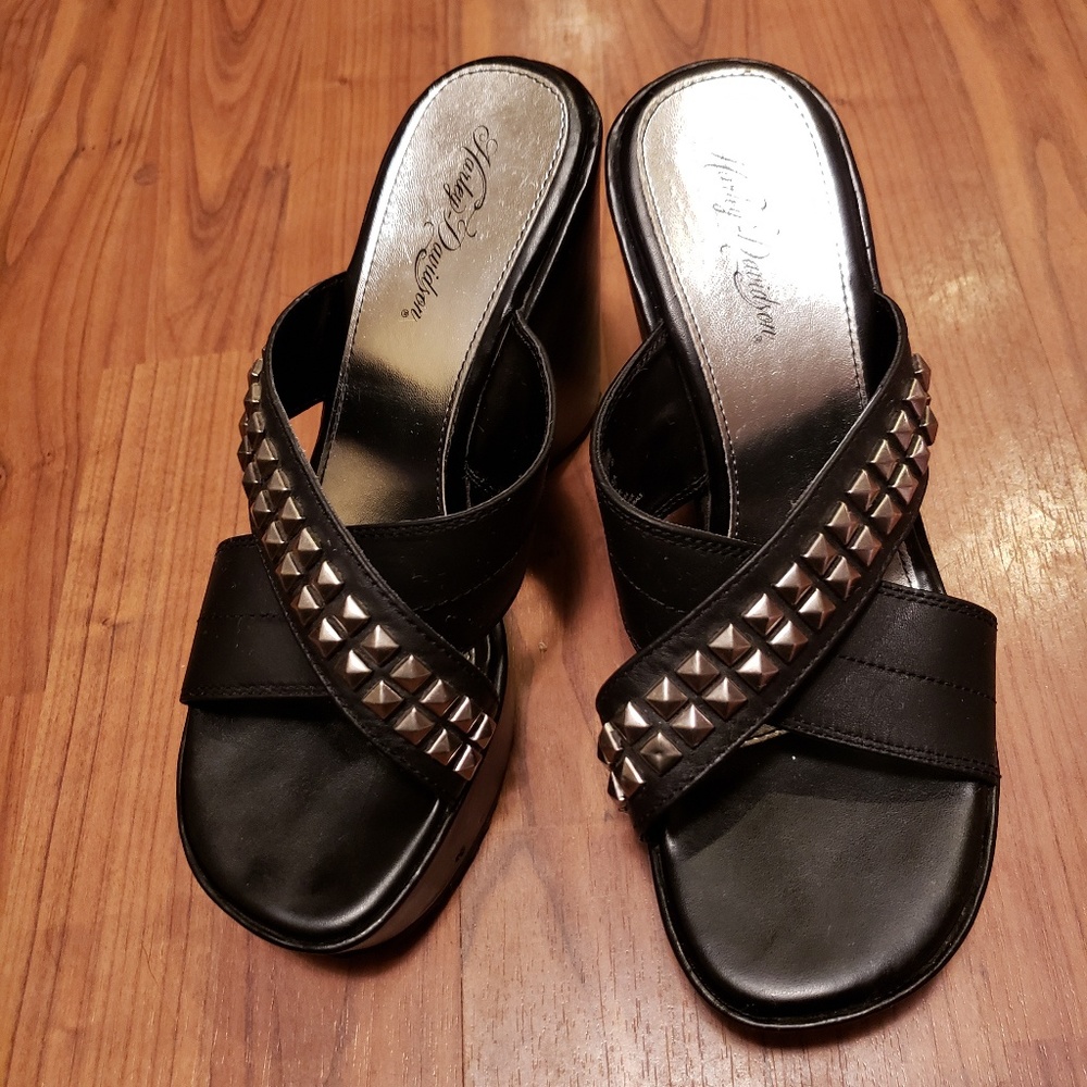 Used Harley Davidson sandals